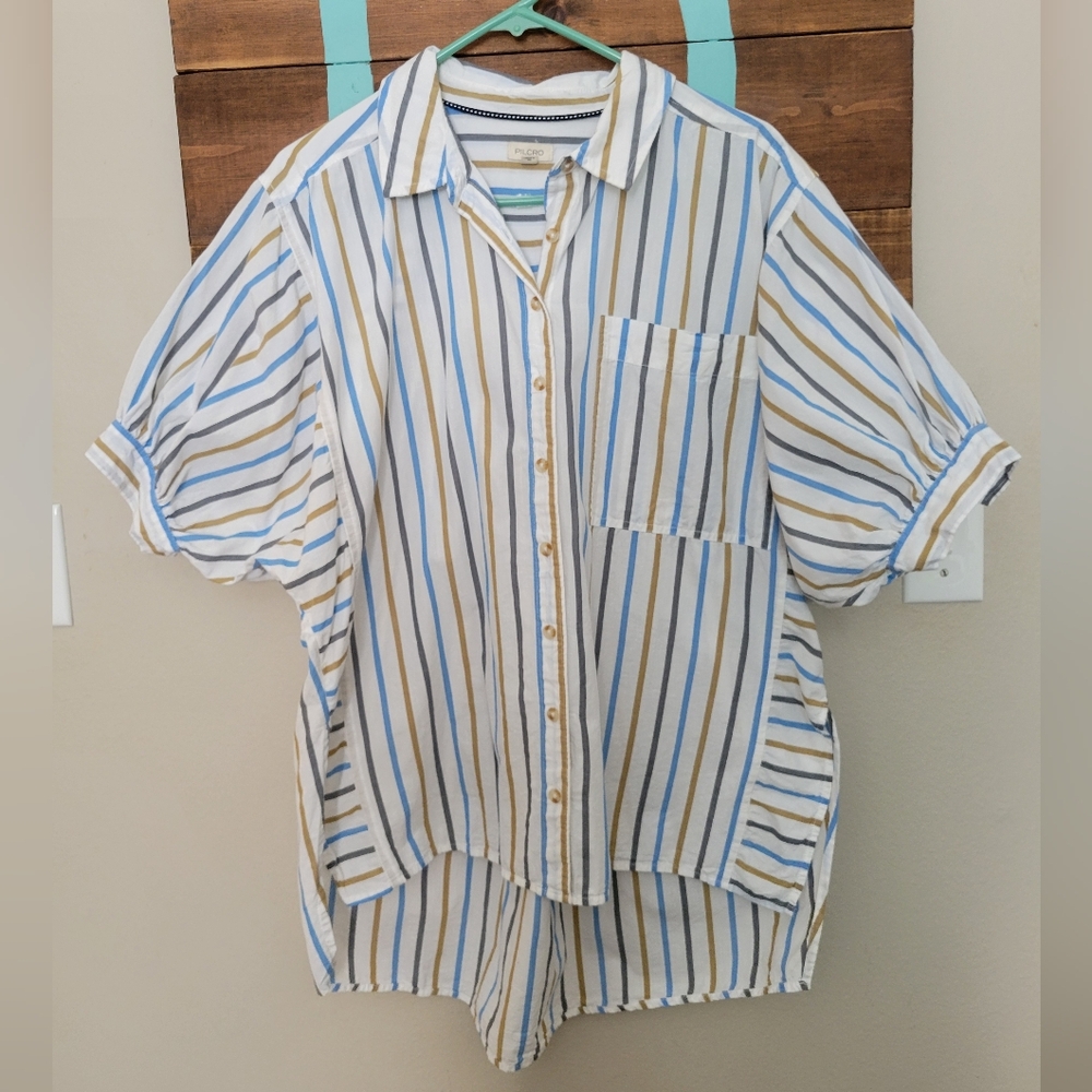 Pilcro Striped Oversized Puff Sleeves High Low Button Up Lightweight Top Size M - Picture 2 of 7